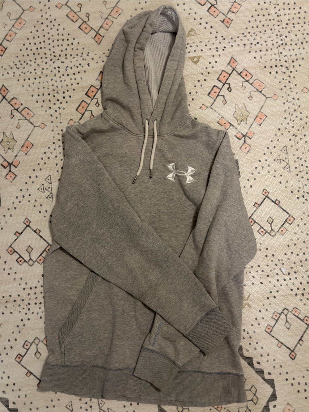 Under Armour Gray Hoodie Sweatshirt
